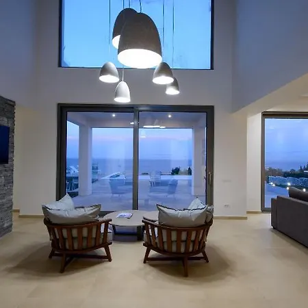 Villa Thea Sunrise *